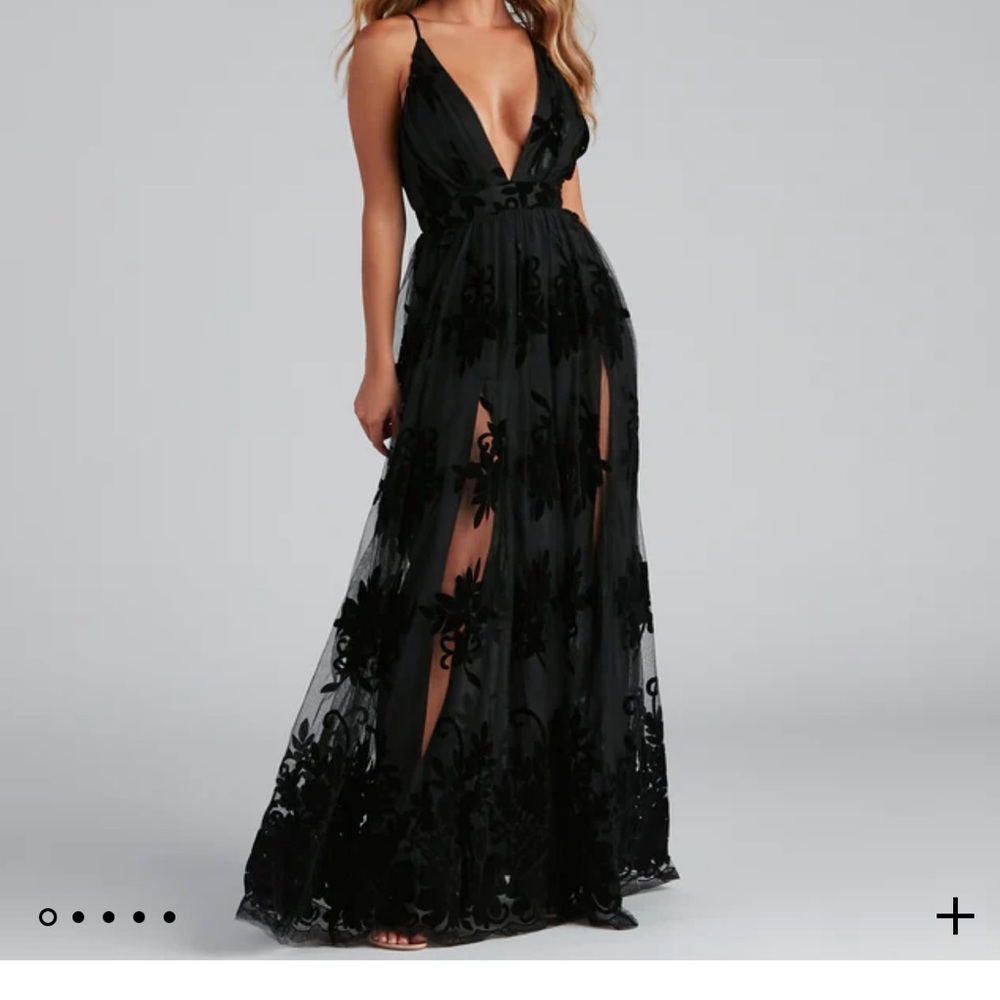 Black Windsor Dress